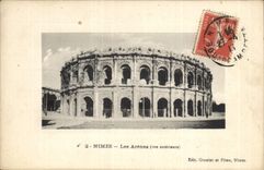 CPA Nimes Les Arenes vue exterieure 