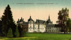 CPA Chateau de Chantilly le Chateau vu du Parc 