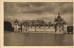 CPA La Douce France Chateau de Chantilly facade sud 