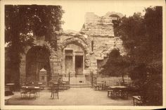 CPA Nimes Le Temple de Diane 