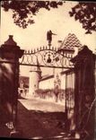 CPA Valbonne Pont Saint Esprit Gard Portail d'entree et Cour commune 
