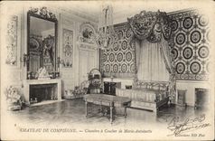CPA Chateau de Compiegne Chambre a coucher de Marie Antoinette 