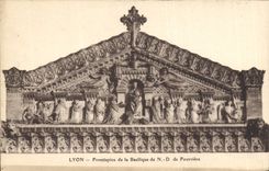 CPA Lyon Frontisplee de la Basilique de N D de Foueviere 