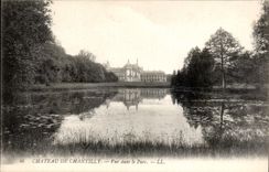 CPA Chateau de Chantilly Vue dans le Parc 