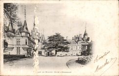 CPA Chateau de Mouchy Cour d'Honneur 