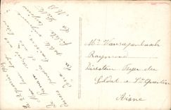 CPA A qui j'aime Sourire et fleur sauront charmer Femme