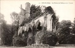 CPA Senlis Oise Les Ruines de l'Abbaye de la Victoire 