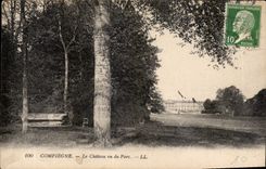 CPA Compiegne Le Chateau vu du Parc 