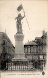 CPA Compiegne La Statue de Jeanne d'Arc 
