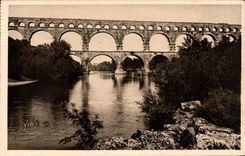CPA Nimes Gard Le Pont du Gard 