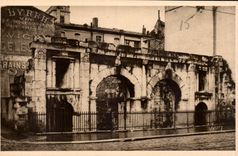 CPA Nimes Gard La Porte d'Auguste 