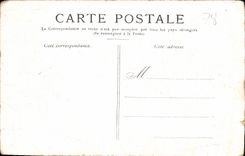 CPA Versailles Cour Royale et Statue de Louis XIV 