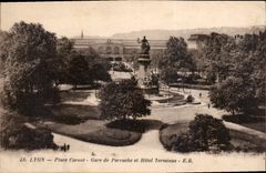 CPA Lyon Place Carnot Gare de Perrache et Hotel Terminus 