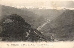 CPA Lourdes La Chaine des Pyrenees vue du Pic du Jer 