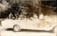 CARTE PHOTO Femmes Autobus Car 