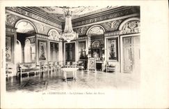 CPA Compiegne Le Chateau Salon des fleurs 