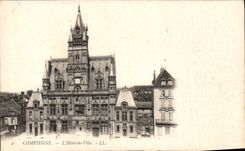 CPA Compiegne L'Hotel de Ville 
