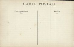 CPA Compiegne La Nef de l'Eglise Saint Jacques 