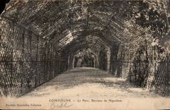 CPA Compiegne Le Parc Berceau de Napoleon 