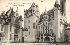 CPA Pierrefonds Escalier d'Honneur Donjon et Chapelle 