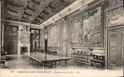 CPA Chateau de Chantilly Galerie des Cerfs 