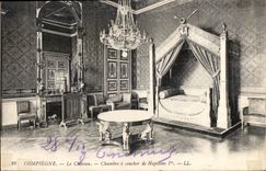 CPA Compiegne Le Chateau Chambre a coucher de Napoleon 1er