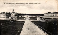 CPA Chantilly vue generale prise de la Route des Lions 