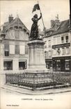CPA Compiegne Statue de Jeanne d'Arc 