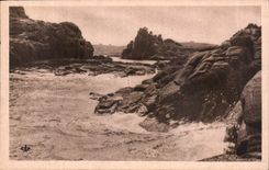 CPA Ploumanach Rochers a la Pointe du Diable 