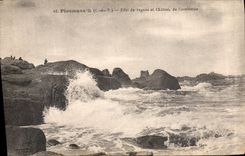 CPA Ploumanach C du N Effet de vagues et Chateau de Consteeres 