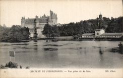 CPA Chateau de Pierrefonds vue prise de la Gare 