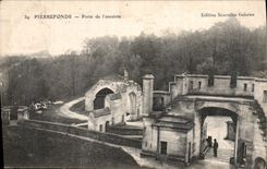 CPA Pierrefonds Porte de l'encente 