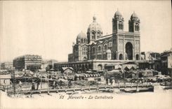 CPA Marseille la Cathedrale 