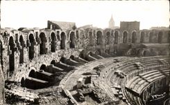 CPA La Provence Romaine Arles B du Rh Onterieur des Arenes Romaines 