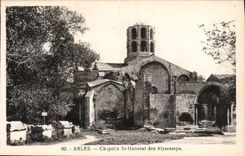 CPA Arles Chapelle St Honorat des Alyscamps 