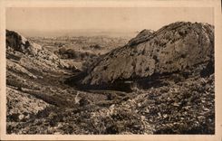 CPA Paysages et pierres de Provence les Alpilles pres de Saint Remy de Provence 