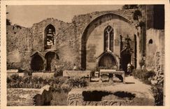 CPA Arles Bouches du Rhone St Honorat des Aliscamps l'Interieur 