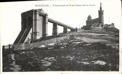 CPA Marseille l'Ascenseur et Notre Dame de la Garde 