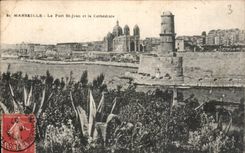 CPA Marseille la Fort St jean et la Cathedrale 