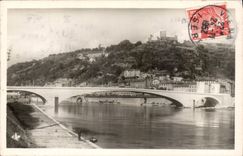 CPA Vienne Isere le Nouveau Pont et vue sur la Batie 