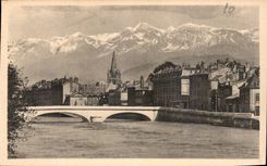 CPA Grenoble l'Isere et la Chaine des Alpes 