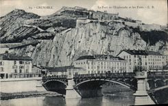 CPA Grenoble le Pont de l'Esplanade et les Forts 