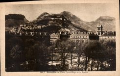CPA Grenoble Place Victor Hugo et la Bastille 