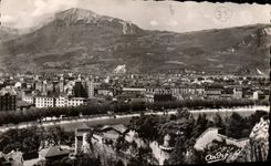 CPA Les Belles Alpes Francaises Grenoble vue prise du Jardin des Dauphins au fond le Moucherotte 