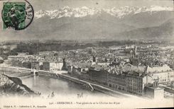 CPA Grenoble vue generale et la Chaine des Alpes 