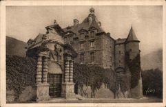 CPA La Douce France Chateau de Vizille Isere l'Entree Haut relief du Connetable de Lesdiguiere 