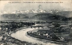CPA Grenoble Panorama de la Tronche et la Chaine des Alpes 