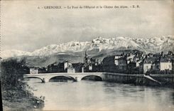 CPA Grenoble le Pont de l'Hopital et la Chaine des Alpes 