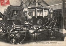 CPA Versailles Musee des Voitures Carrosse servant aux receptions des Souverains etrangers 