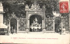 CPA Nancy Place Stanislas Grilles en Fer Forge de Jean Lamour Fontaine d'Amphitrite 